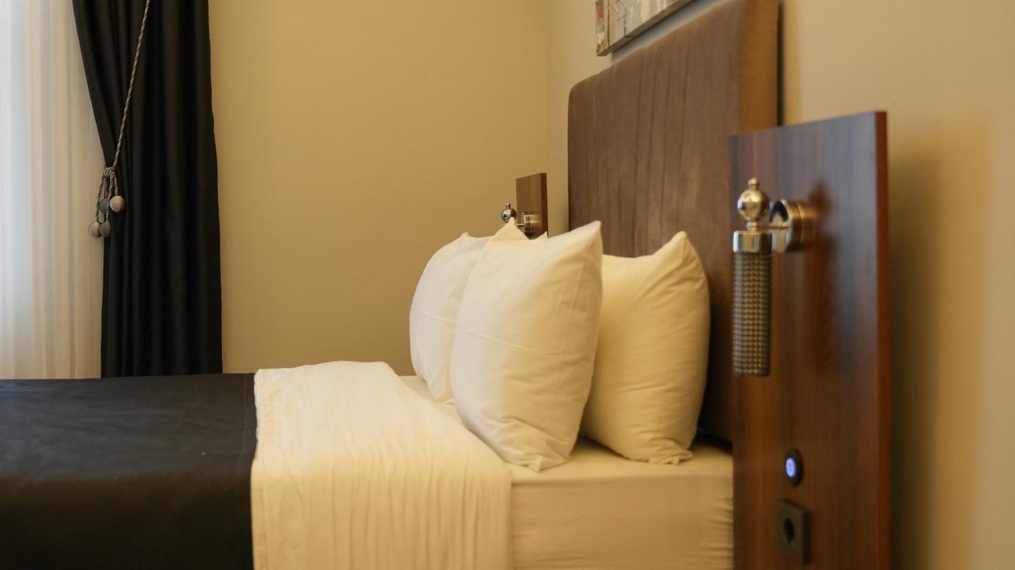 Grand Krone Hotel Çınarcık Extérieur photo